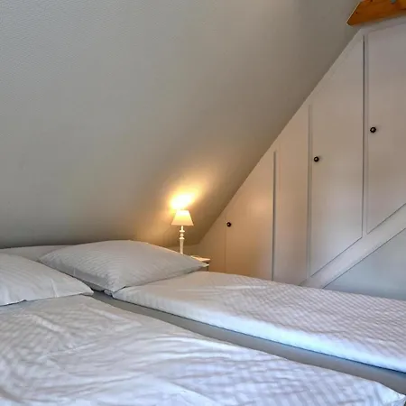 Apartment Marys Hus 1 *